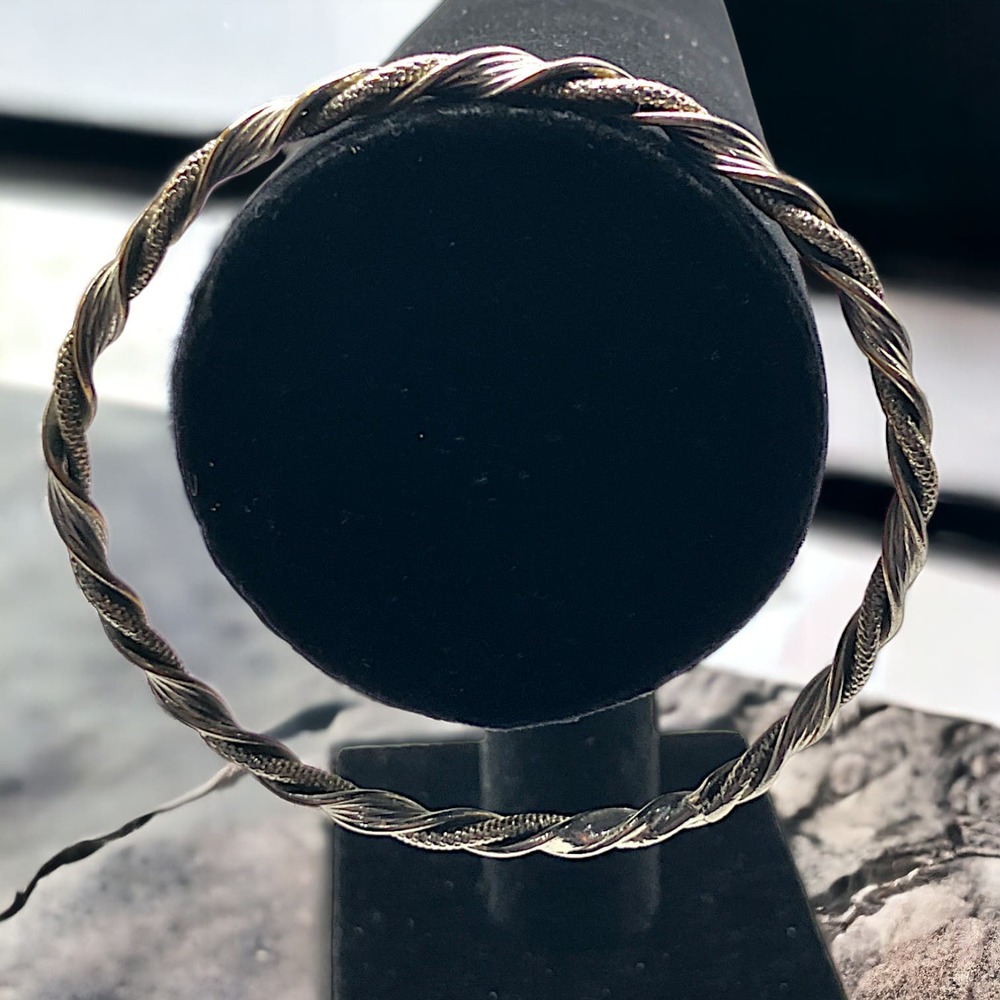 Vintage 2 Texture Silver-Tone Rope Style Bangle 2.75 Inch Around Bracelet!